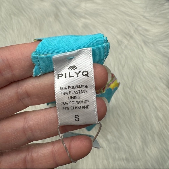 NWT Pilyq Bahia Reversible Seamless Wave Teeny Bikini Bottom Small - Picture 8 of 10